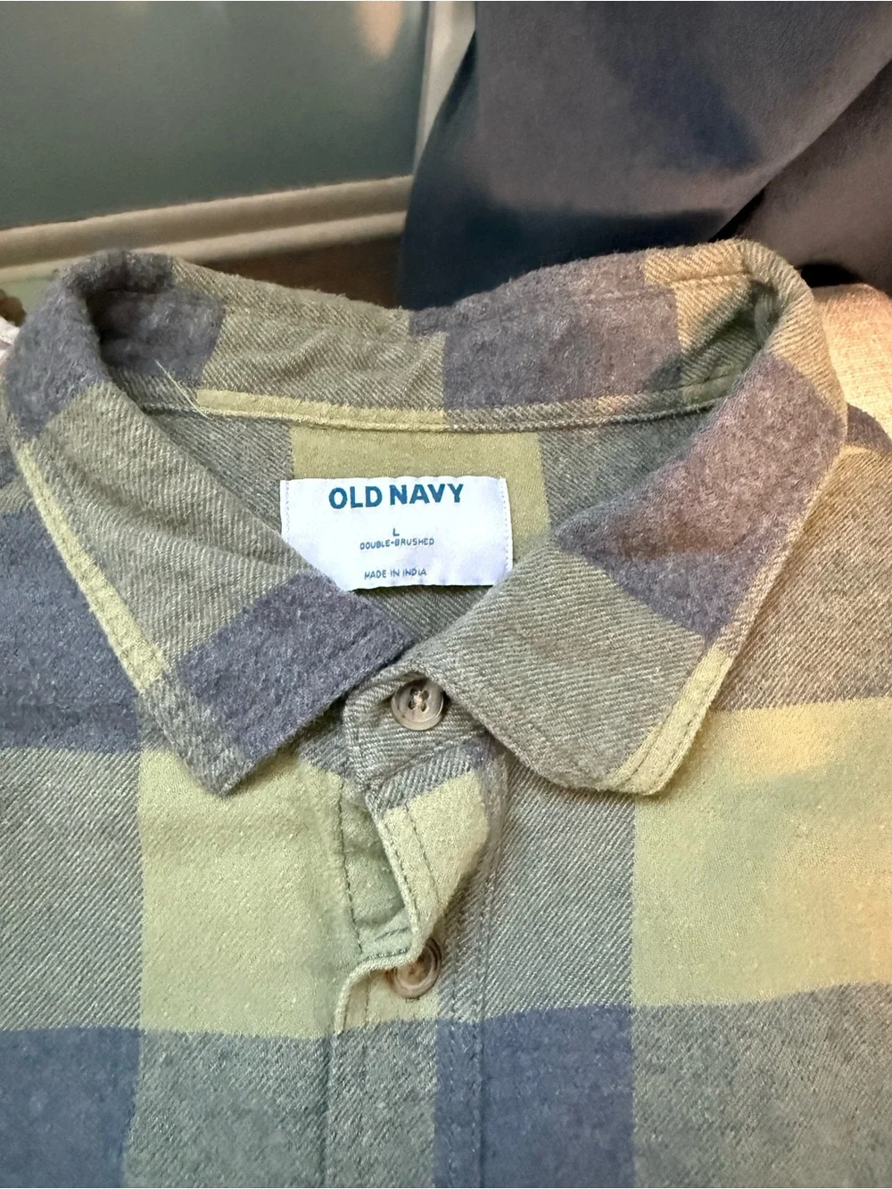 Flannel shirt lot- 4 shirts